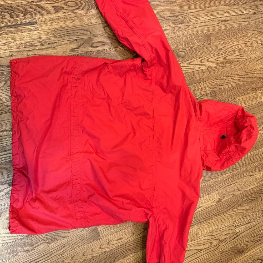 Mens Patagonia Rain Jacket - Picture 4 of 13